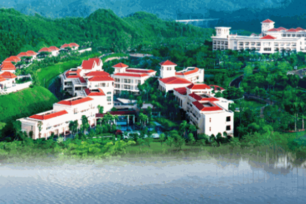 塘厦三正半山酒店